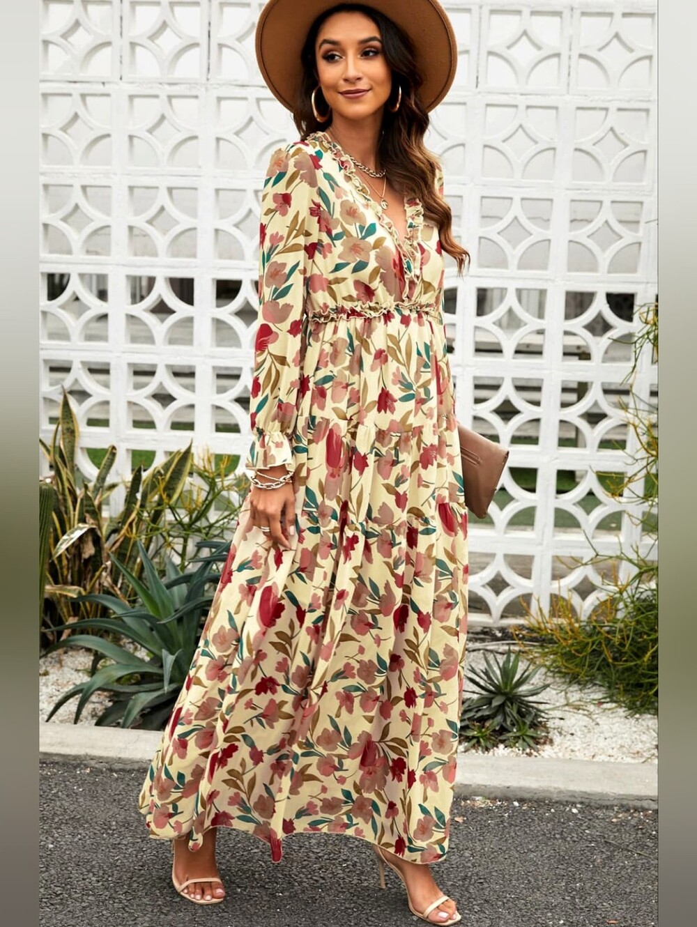 Floral Maxi Dress with Long Sleeves And Ruffles - Picture 5 of 10